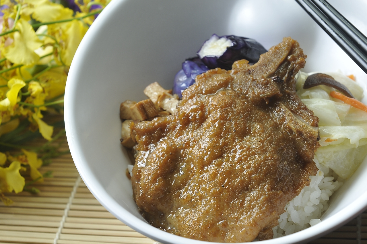 排骨飯