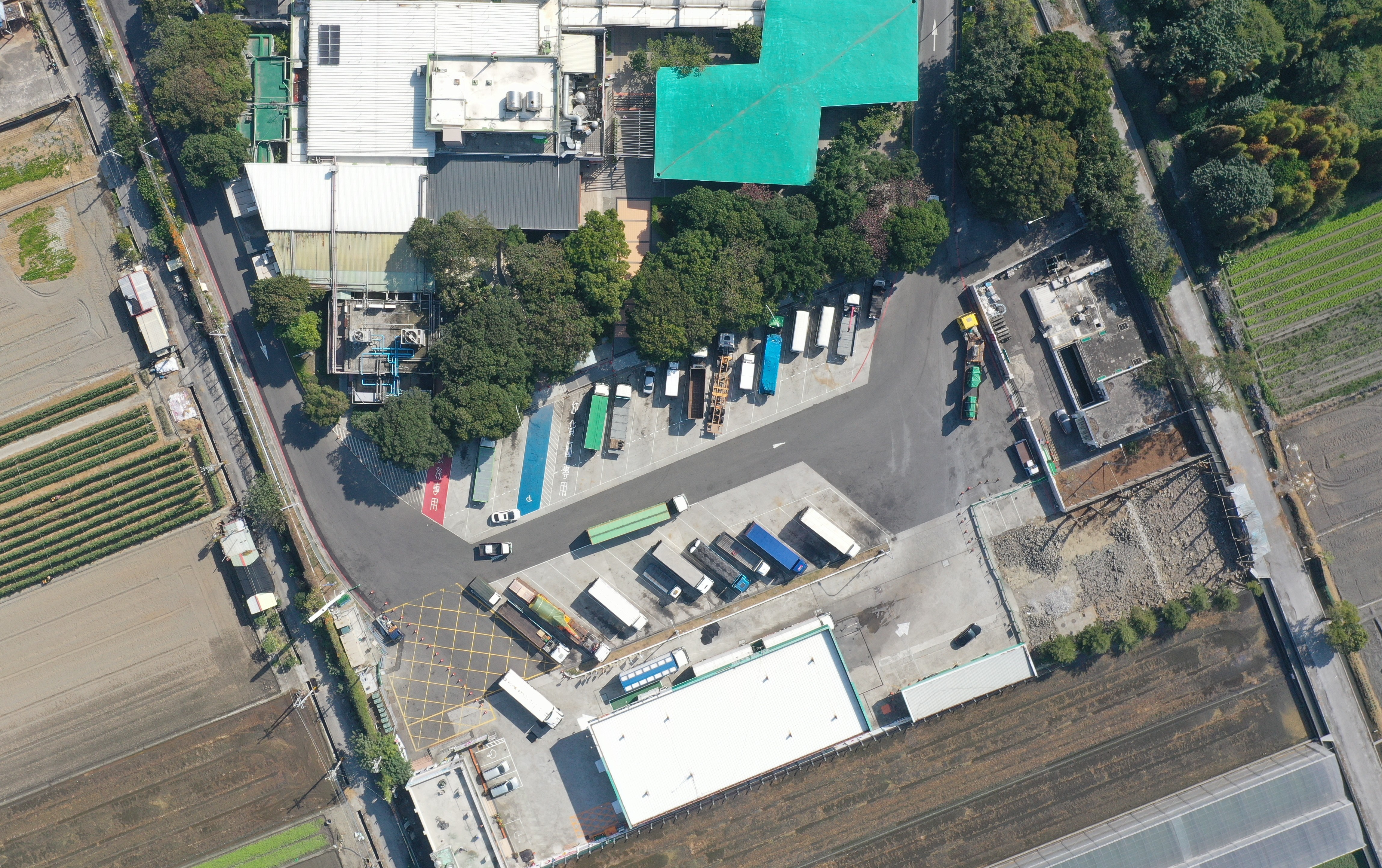 南站大型車停車場