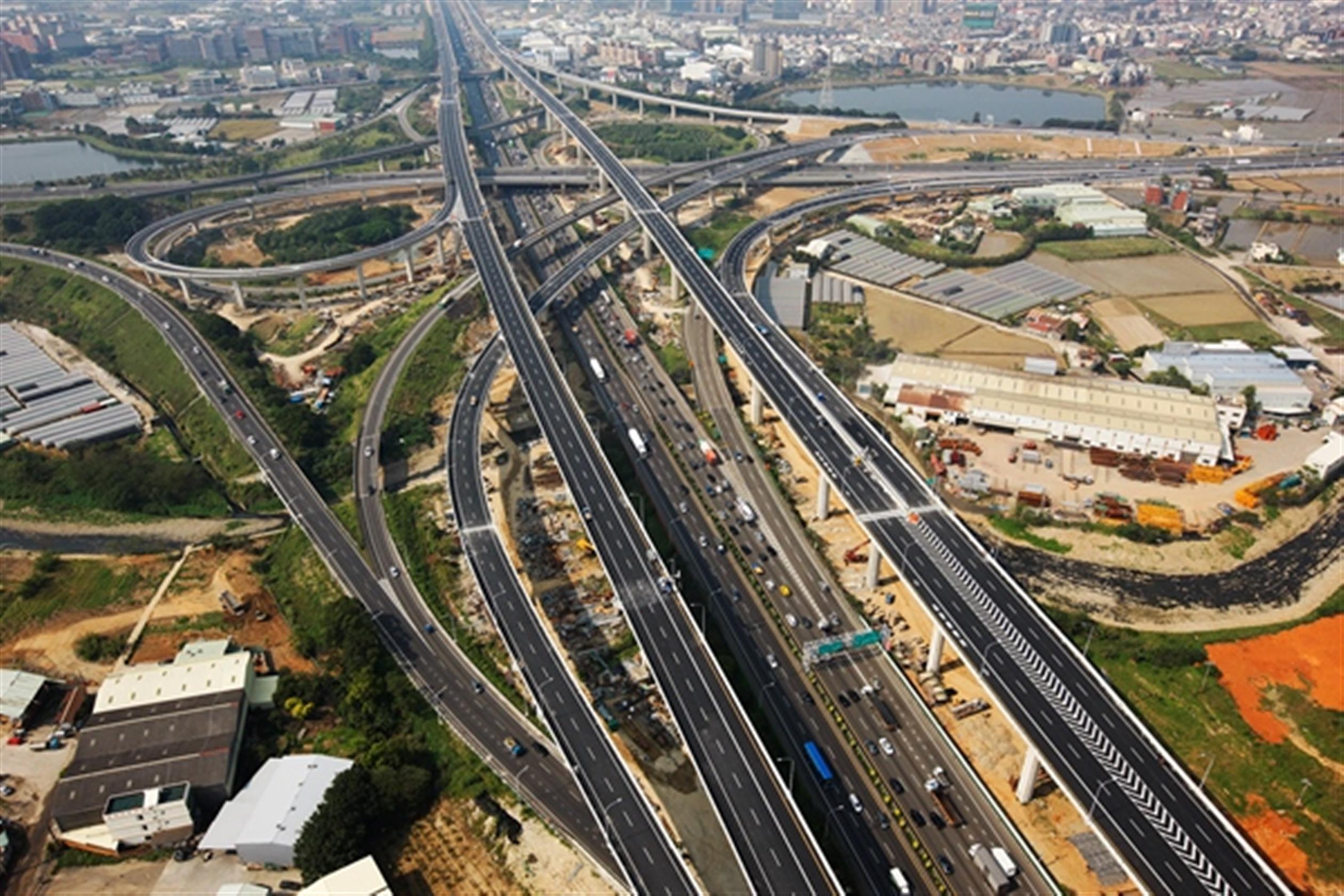 機場系統交流道