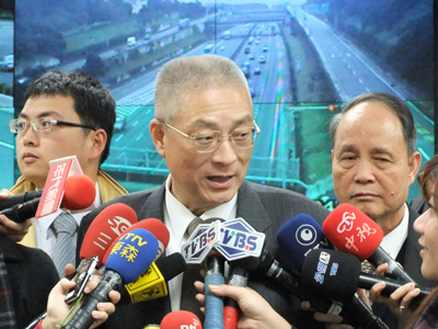 行政院院長視察春節疏運情形
