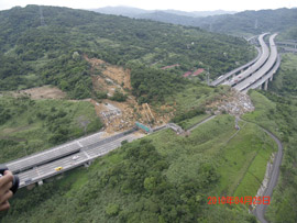 崩塌現場第一時間空照圖