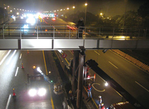 圖8 自來水管橋遷移