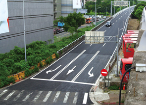 堤頂交流道南下出口拓寬後3車道現況圖