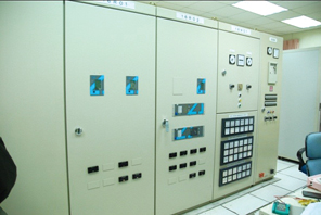 WL161KVܹqzq(IED)]m