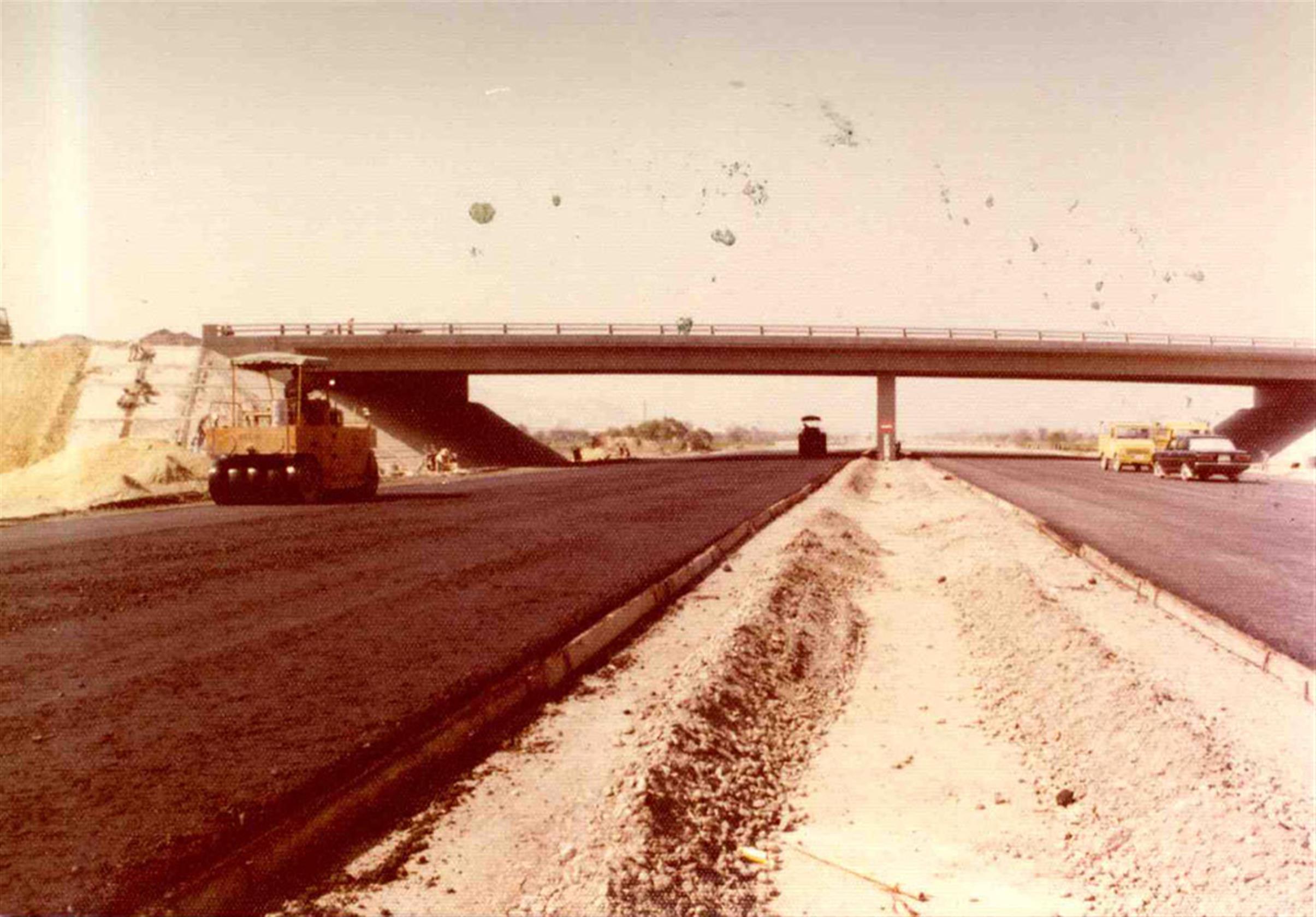 63年國道邊坡路面施工45