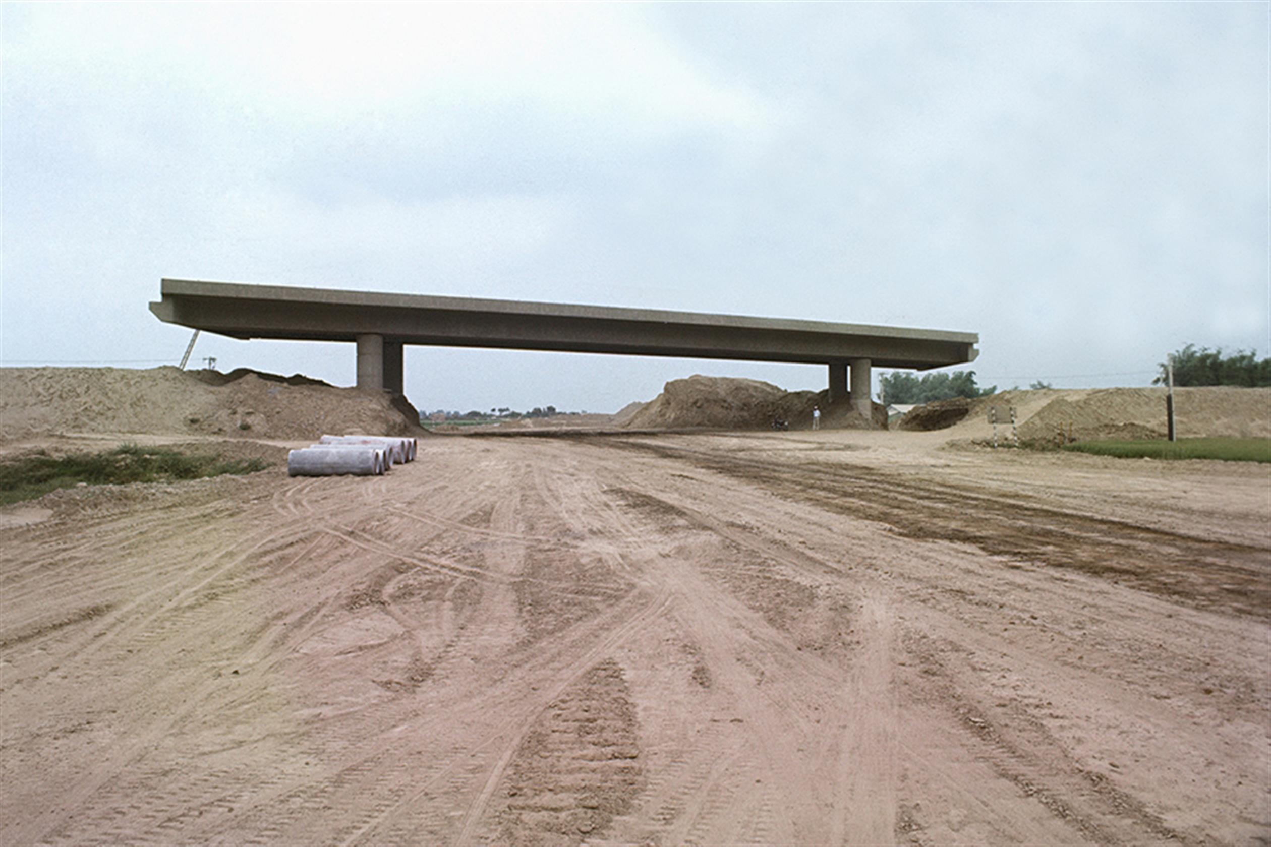 66年7月25日賽洛瑪颱風高速公路南區工程淹水情形