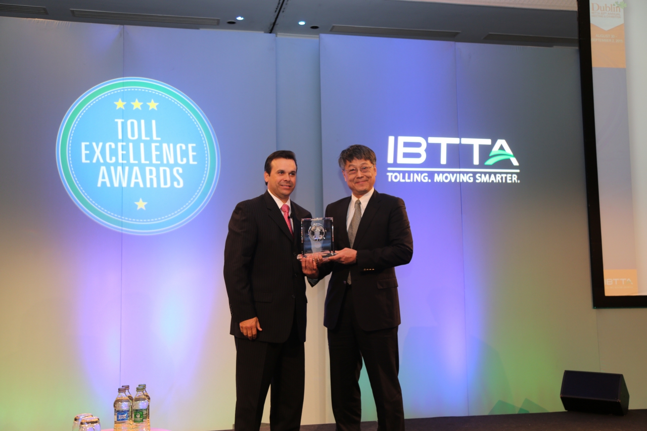 臺灣計程電子收費推動成果榮獲IBTTA年度最高榮譽首獎