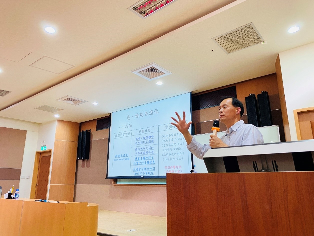 1140418教育訓練-02
