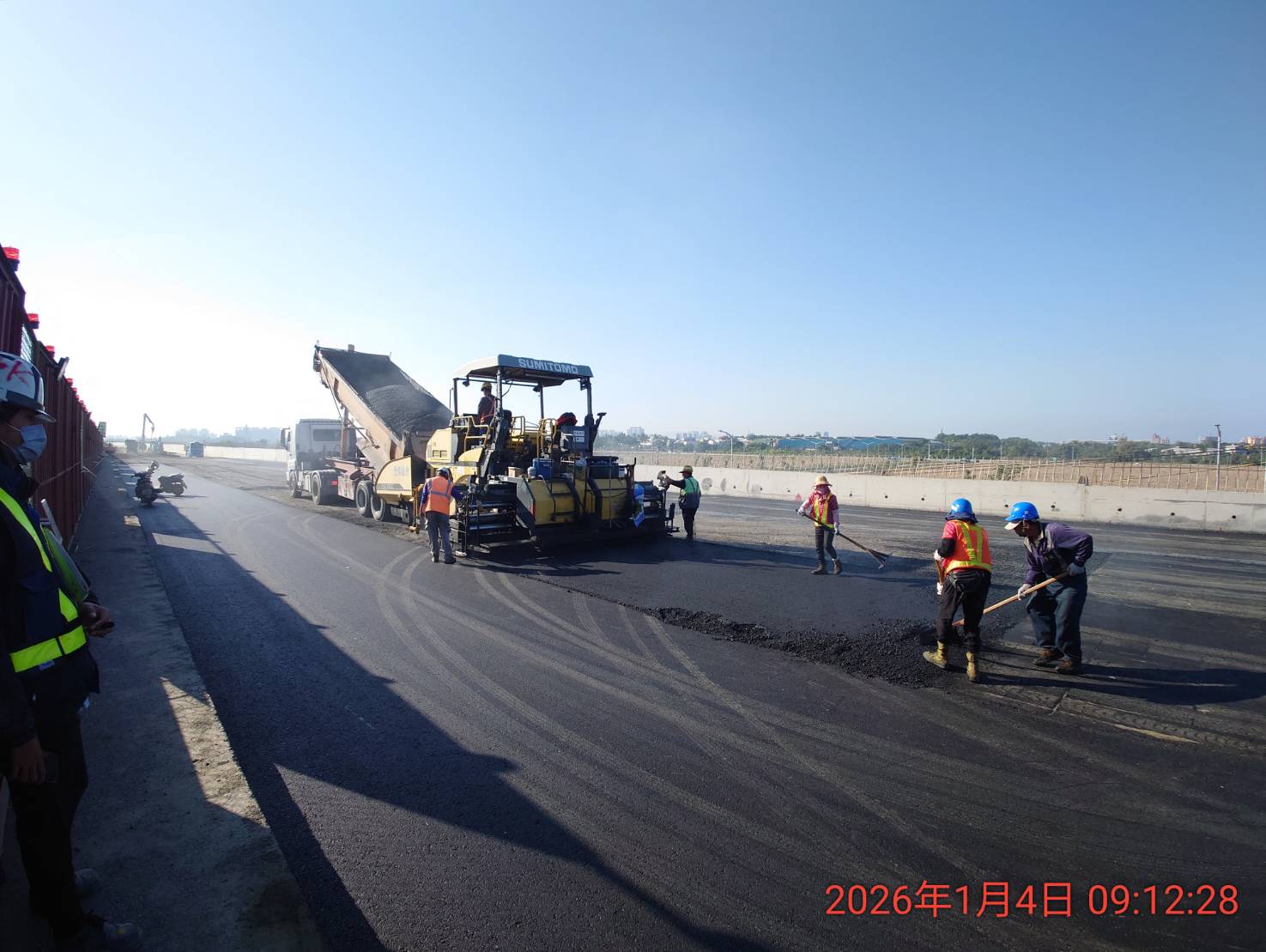 南下線S023-S038AC底層(BTB)舖築