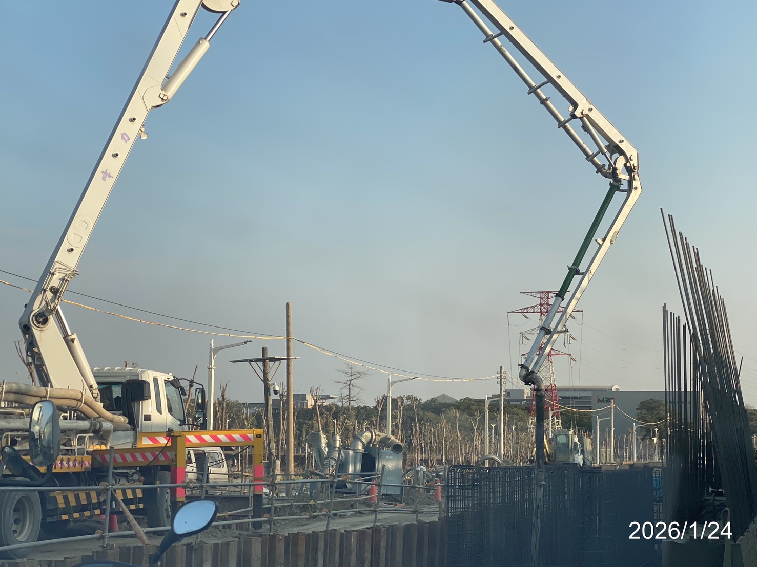 C池調壓井底板混凝土澆置