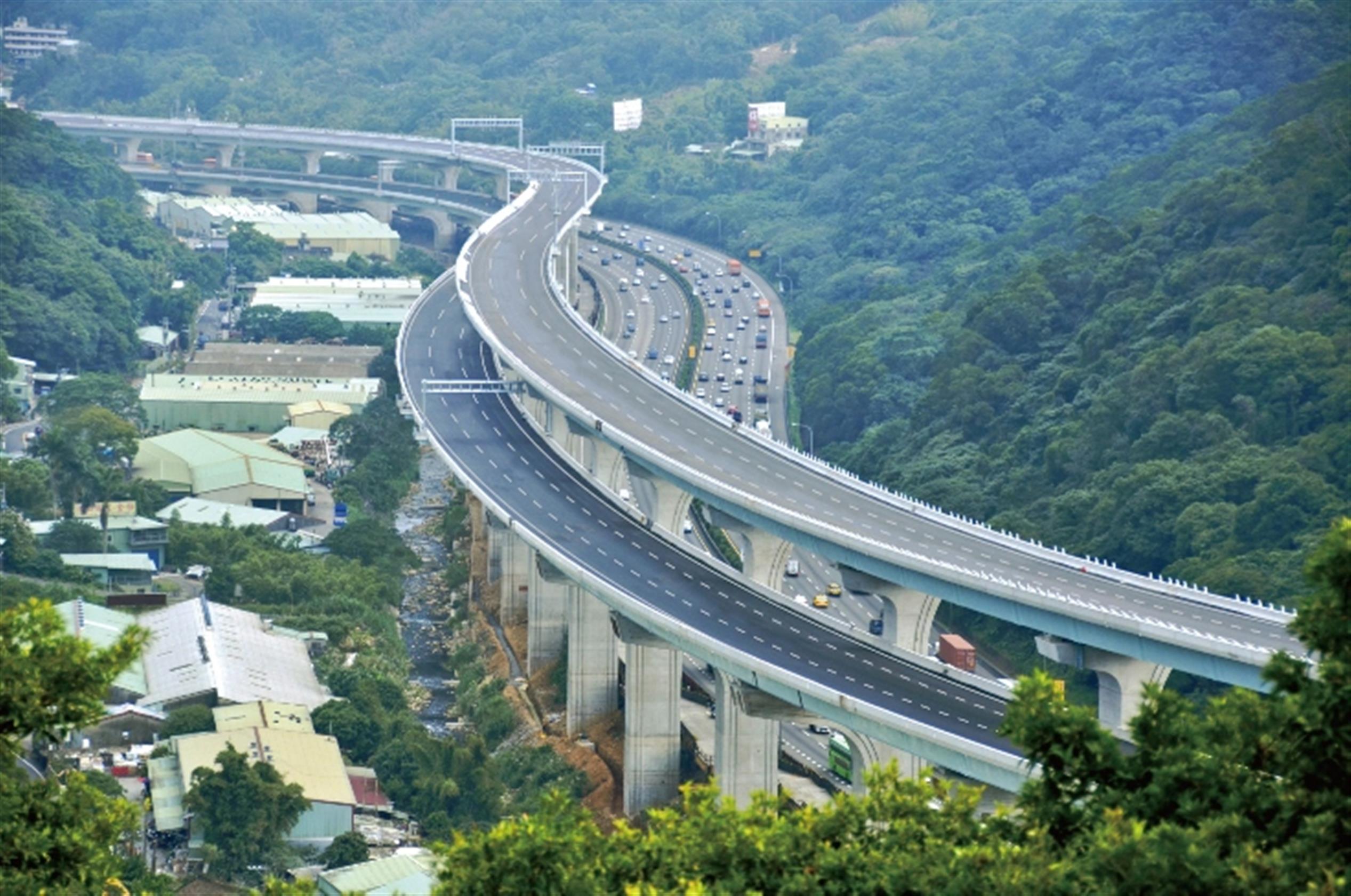 林口路段雙層橋